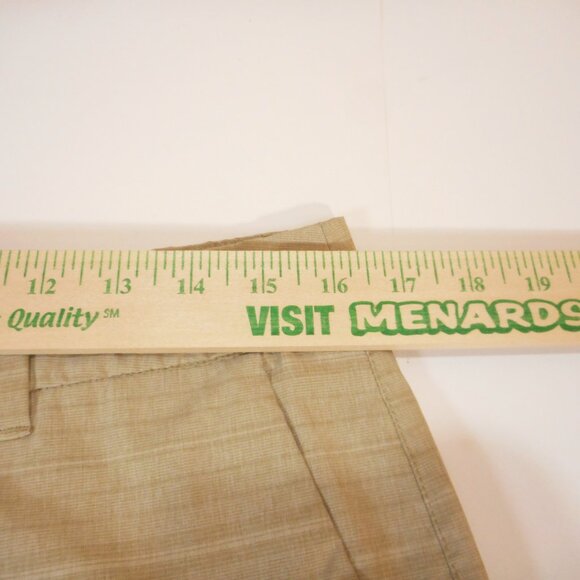 Hang Ten Men's Size 32 Tan Hybrid Board Shorts Flat Front Zip Pockets - Picture 5 of 10